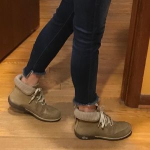 Chaco Boots Womens 9.5 Barbary Mink Ankle Hiking Booties Tan Leather Lace